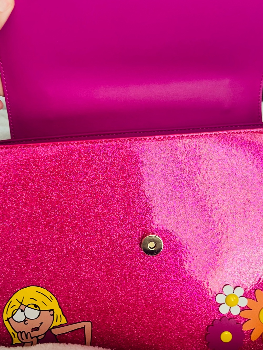 DISNEY LIZZIE MCGUIRE
FLORAL APPLIQUE GLITTER Loungefly with crossbody strap. - Picture 5 of 6